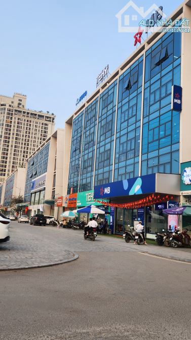 Bán nhà liền kề KĐT Galaxy TSQ Vạn Phúc! Shophouse, thang máy, ~95m2 x 6 tầng 28..tỷ - 5