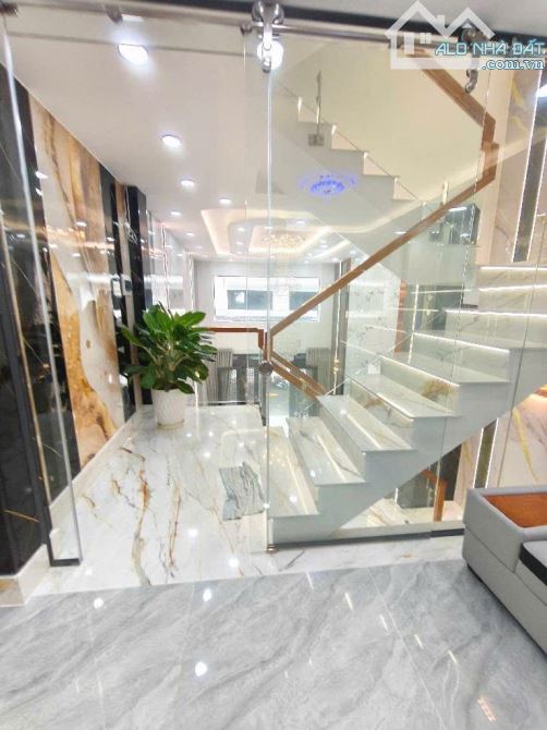 Nhà 5 tầng TẶNG FULL NỘI THẤT đường THẠNH XUÂN 38 , phường THẠNH XUÂN, Q12, 50m2 (4mx13m) - 5