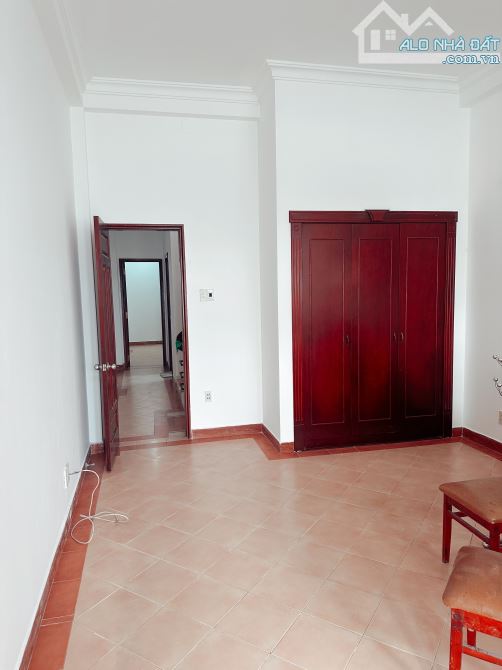 Bán nhà MT gần chợ Bà Chiểu 🚩 DT 4,2 x 25m🚩 4 Tầng xây chắc chắn🚩 có Vỉa Hè - 5