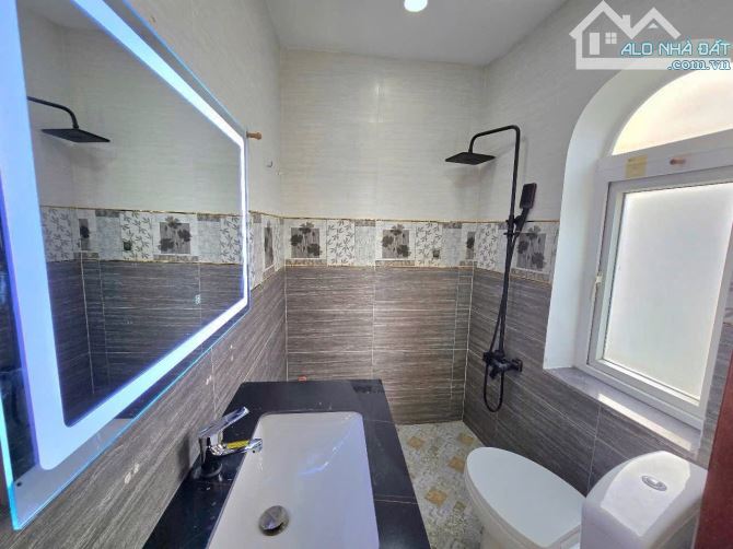 Bán nhà góc 2 mặt tiền HXH 8m🫶 DT 5,3 x 8,5m 🫶 5 Tầng chỉ 7,99 tỷ TL - 5