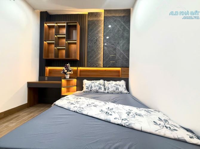 NHÀ MỚI 3 PHÒNG NGỦ GẦN KHU ĐÔ THỊ TRUNG NGUYÊN: GIÁ 4.8 tỷ - 5