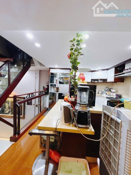 MẶT TIỀN ĐƯỜNG SỐ TRỤC LỚN 2 XE TẢI  NÉ THOẢI MÁI - VỊ TRÍ HIẾM KHU SANG XỊN  MỊN NGAY VÒN - 6