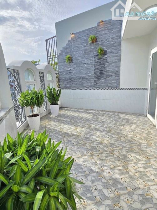 Bán nhà góc 2 mặt tiền HXH 8m🫶 DT 5,3 x 8,5m 🫶 5 Tầng chỉ 7,99 tỷ TL - 6