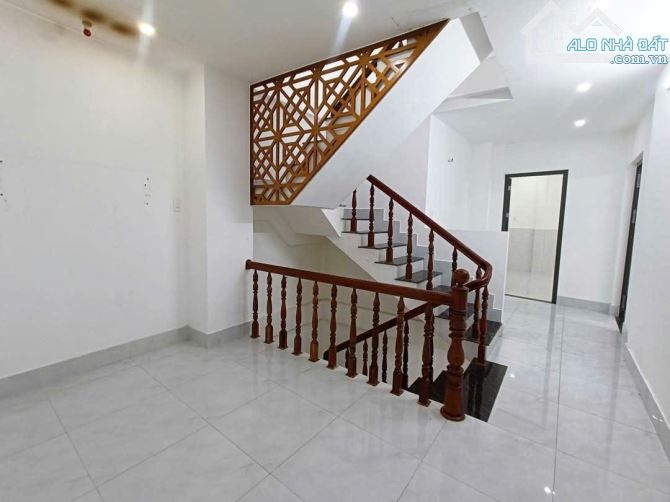 Bán Nhà 1 Trệt 2 Lầu Hẻm 34 Nguyễn Trãi - Tân An - Ninh Kiều - 7