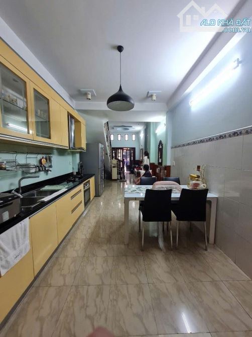 HOÀNG HOA THÁM – HẺM XE HƠI THÔNG – THIẾT KẾ LỆNH TẦNG CỰC SANG – CHỈ 7.7 TỶ - 7