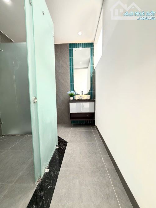 NHÀ MỚI 3 PHÒNG NGỦ GẦN KHU ĐÔ THỊ TRUNG NGUYÊN: GIÁ 4.8 tỷ - 8