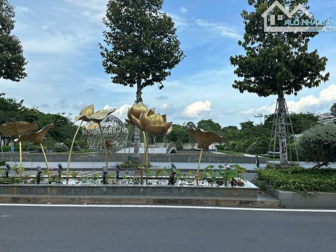Nhà đẹp 6 lầu T/máy hẻm 10m Nguyễn Văn Lượng ngang 5.2m 88m2 ngay Cityland P.10 chỉ 18 tỷ - 8
