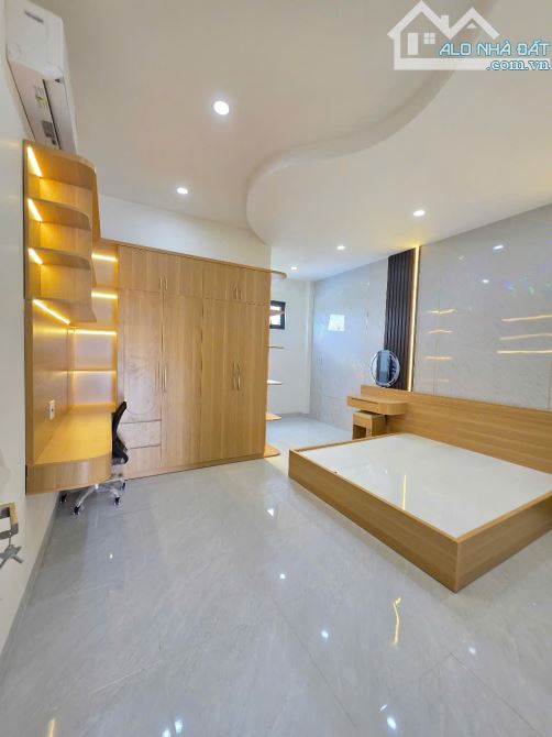 Bán nhà Full nội thất gần ngã tư Bình Chuẩn 300m, Tp.Thuận An chỉ 4,2 tỷ TL M6928 - 9