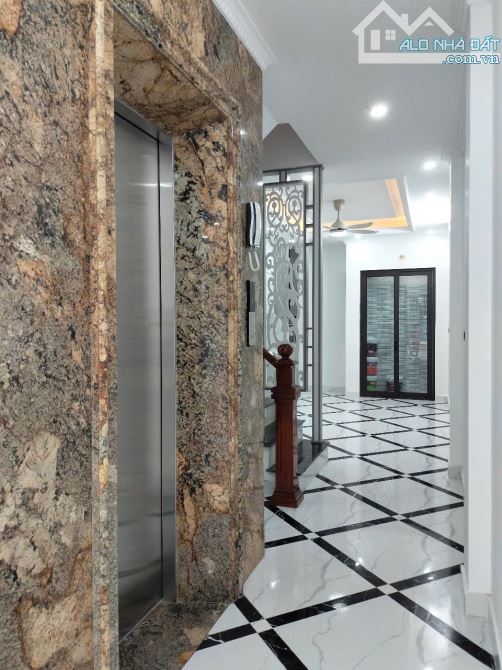 BÁN NHÀ 6 TẦNG THANG MÁY GẦN TÁI ĐỊNH CƯ NGỌC HỒI DT56M GIÁ 7 TỶ800