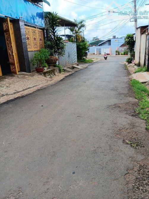 Bán đât mặt tiền Đặng Tất đối diện nhà máy bia P Tân An BMT DakLak