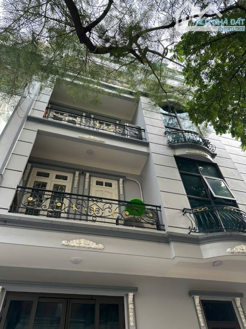 VỊ TRÍ VÀNG - SIÊU HIẾM  PHỐ ĐÀO TẤN - LIỄU GIAI - 80M2 - 5 TẦNG - Ô TÔ - KINH DOANH-32 Tỷ
