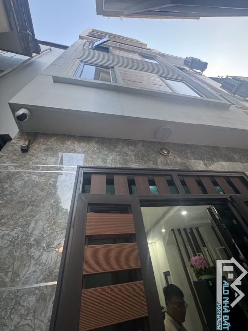 TRUNG TÂM TÂY MỖ- CỰC GẦN Ô TÔ- 5 TẦNG - 3 NGỦ - FULL NỘI THẤT