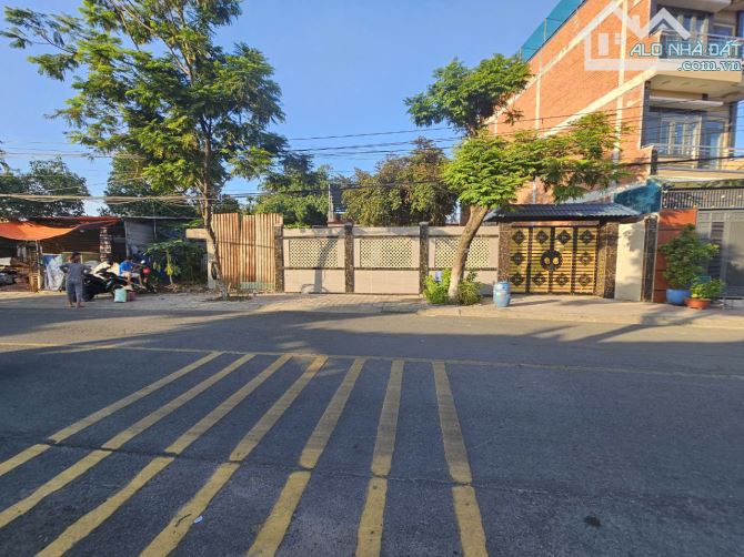 Nhà mặt tiền đường Phan Bội Châu, phường Dĩ An, TP Dĩ An. 26 tỷ