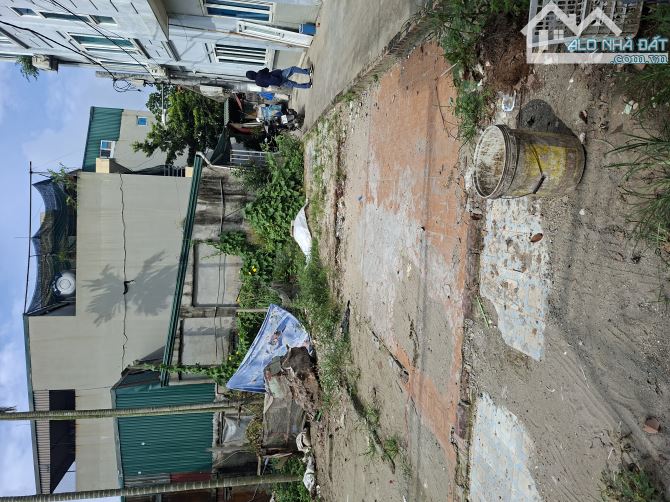 ĐẤT THẠCH BÀN CỔ LINH 5,15TY - LÔ GÓC - Ô TÔ TRÁNH