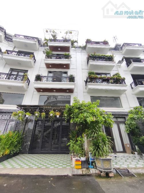 NHà Bán , Thạnh Xuân 38. 4m x 12.5m, thực tế 259m2, 5 Tầng , giá 6.1 tỷ