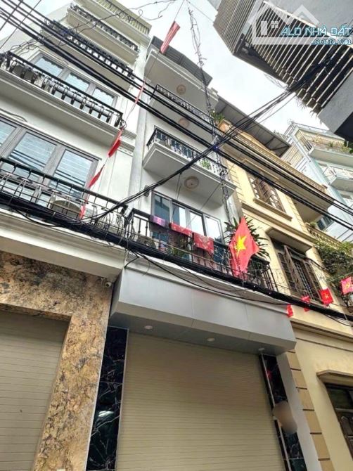 Bán nhanh! Nhà phố Khương Đình, Thanh Xuân, ngõ ô tô, 30m ra phố, 41m*5T, Full nội thất.