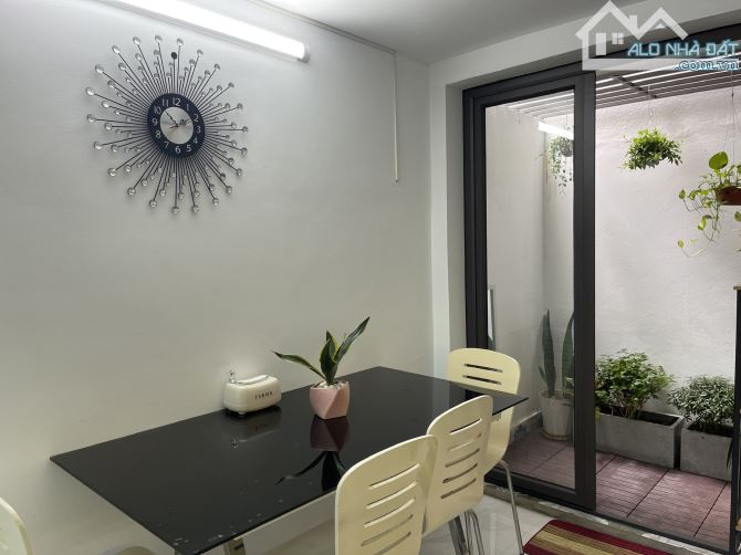 Bán nhà 5 tầng ô tô đỗ cửa tại Kim Giang Thanh Liệt Nguyễn Xiển