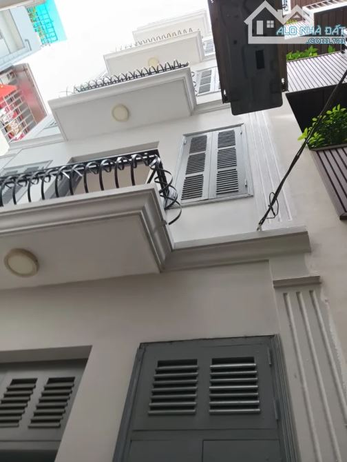Nhà đẹp Minh Khai, 37m2 x 5 tầng, lô góc, 3PN, hàng xóm Timecity - Imperia, Nhỉnh 7 tỷ