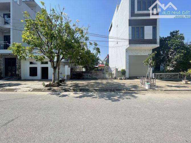 243m2 đất view vườn hoa TĐC điểm 3 phố Mai Trung Thứ, Đằng Hải