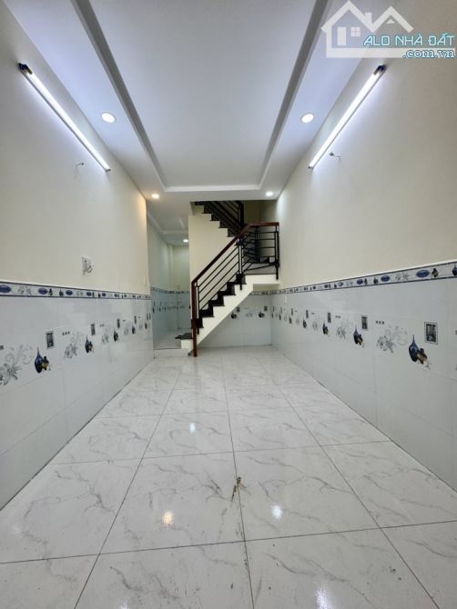 Bán nhà 3 tầng trung tâm quận 3 gần chợ bàn cờ
