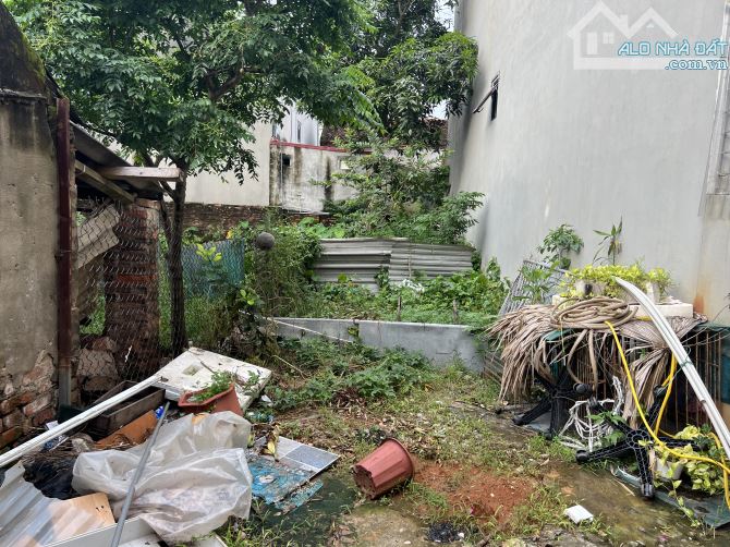 Lô đất đẹp tài chính nhỏ phì hợp cho nhà đầu tư lô bé .68m full .Tân An -Hiền Ninh .