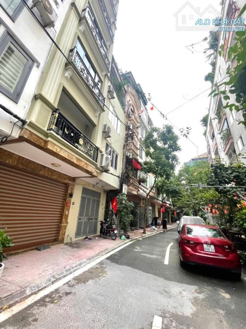 BÁN NHÀ PHÂN LÔ 23 TỶ 45m 9 TẦNG MT 4,2m VỈA HÈ Ô TÔ TRÁNH KINH DOANH VĨNH PHÚC BA ĐÌNH