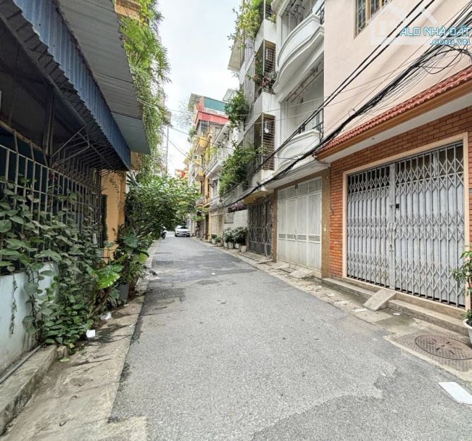 💥BÁN NHÀ YÊN LẠC 40M² – PHÂN LÔ BÀN CỜ – Ô TÔ TRÁNH – GIÁ CHỈ 12 TỶ TL!  🌟 Căn nhà siêu