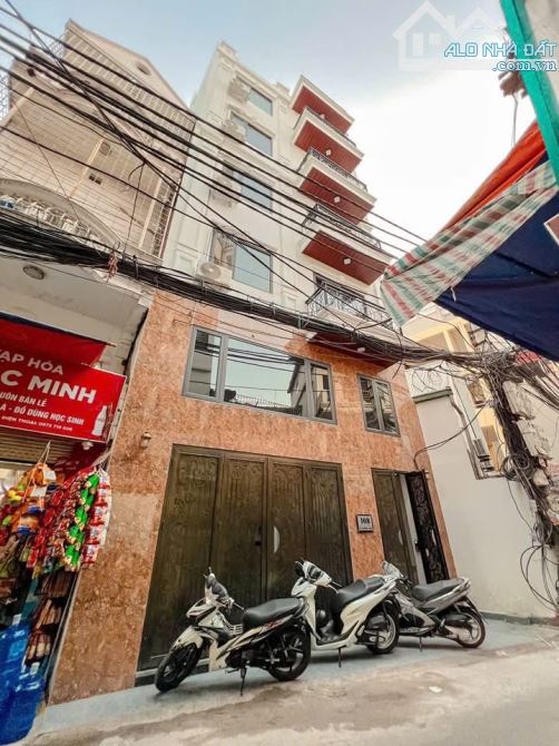 ĐỘI CẤN PHÂN LÔ ÔTÔ TRÁNH 50M 5T MT 5m 25Tỷ VỈA HÈ KHU VỰC DÂN TRÍ CAO TOÀN QUAN CHỨC