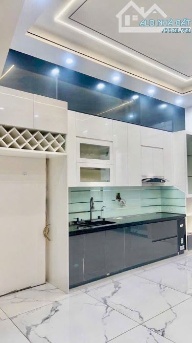 Bán mặt đường Phủ Thượng Đoạn_ nhà Hiện Đại gần Nguyễn Bỉnh Khiêm tiện kinh doanh văn pòng