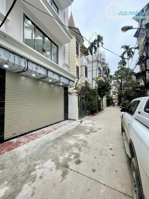 HÀNG HIẾM PHỐ YÊN LẠC DT 59M2 6 TẦNG NGÕ OTO TRÁNH GIÁ CỰC NÉT 15,9 TỶ CTL