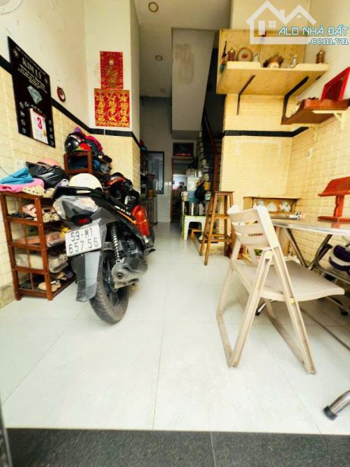 Bán Nhà Hẻm 3x12m Đường Dương Bá Trạc P1 Q8