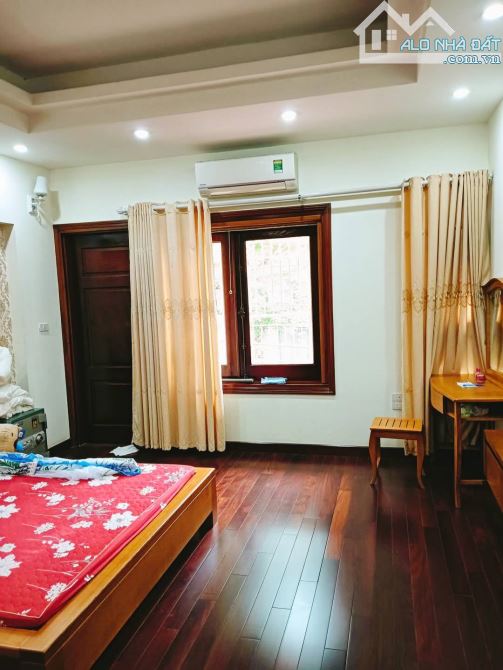 Bán nhà Tô Hiệu gần chợ Hà Đông, 48m x 4 tầng, ngõ ô tô kinh doanh, giá chỉ nhỉnh 8 tỷ