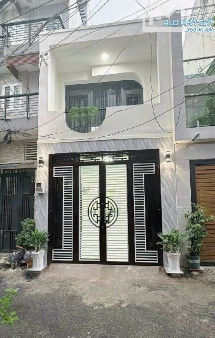 6.99 Tỷ - Nhà Hẻm 5m CMT8 – 2 Tầng 2PN – 44m2, Gần Lý Thường Kiệt, BV Thống Nhất – Ở Ngay