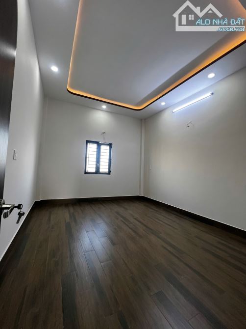 ✅⏩BÁN NHÀ 1 TRỆT 2 LẦU SHR MẶT TIỀN KINH DOANH THỚI TAM THÔN , HÓC MÔN - 10