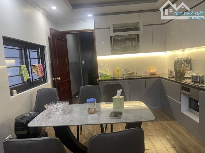 Nhà Đống Đa, 3 ô tô tránh, KD đỉnh, 80 m2, 6T thang máy, chỉ 28.98 tỷ - 1