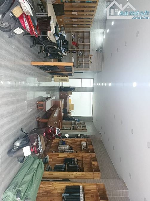 Phú Thọ Hòa - Tân Phú - Đường nhựa 8m - ngang 8m - nở hậu 150m2 - 4 tầng 19tỷ nhỉnh - 1