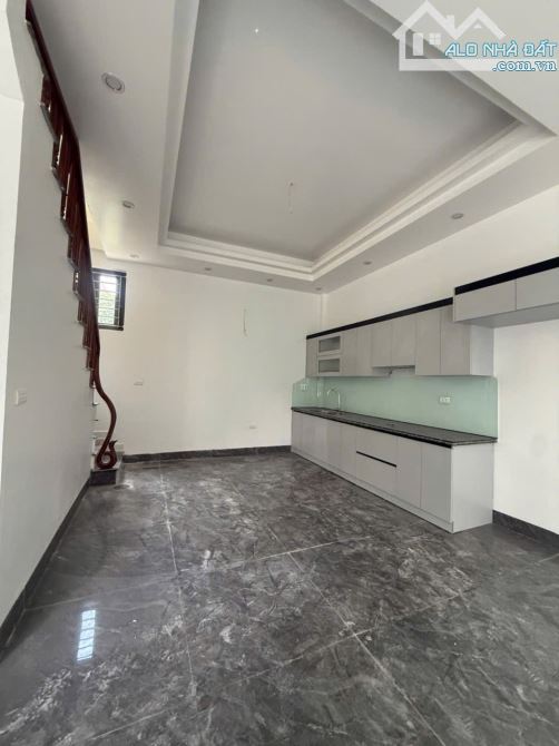Bán nhà trong ngõ đường Trần Quang Khải - 1