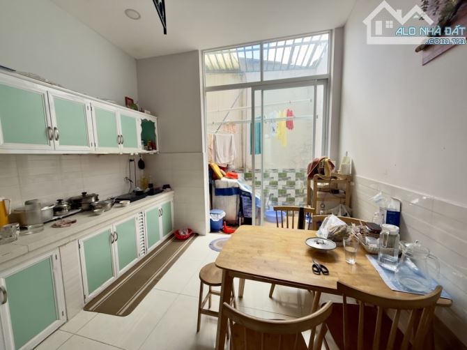 Phạm Thế Hiển, nhà đẹp ở ngay, 3 tầng BTCT kiên cố, 52m2, hoàn công đủ, SHR, chỉ: 5.05 t.ỷ - 1
