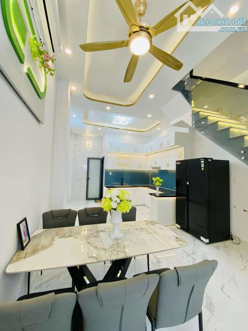 Bán nhà Thị trấn Nhà bè - 49m2 - 4TẦNG - 4PN - 6TỶ8. - 1