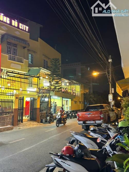 💥BÁN NHÀ MẶT BẰNG, LÔ GÓC 2 MẶT TIỀN, 45TR/TH, TRẦN HƯNG ĐẠO, DĨ AN CHỈ HƠN 14 TỶ - 1