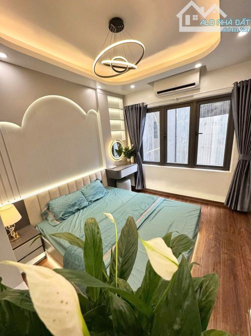 NHÀ ĐẸP VẠN PHÚC NHÀ ĐẸP FULL ĐỒ NỘI THẤT 27m2 5 tầng mặt tiền 3.2m Giá 6.88 tỷ. - 1