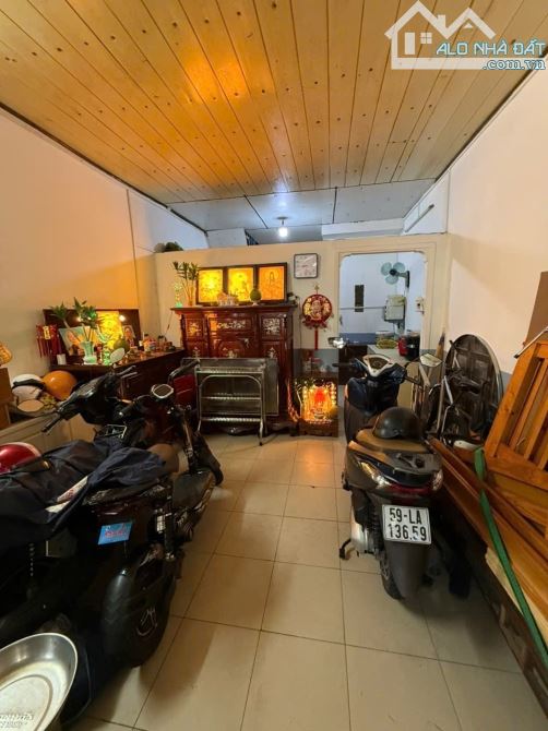 Bán nhà mặt tiền đường chợ Nguyễn Thị Tần, Quận 8, 50m2, 2 tằng. - 1