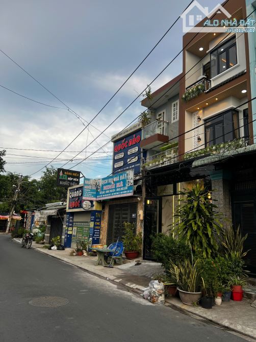✅⏩BÁN NHÀ 1 TRỆT 2 LẦU SHR MẶT TIỀN KINH DOANH THỚI TAM THÔN , HÓC MÔN - 12