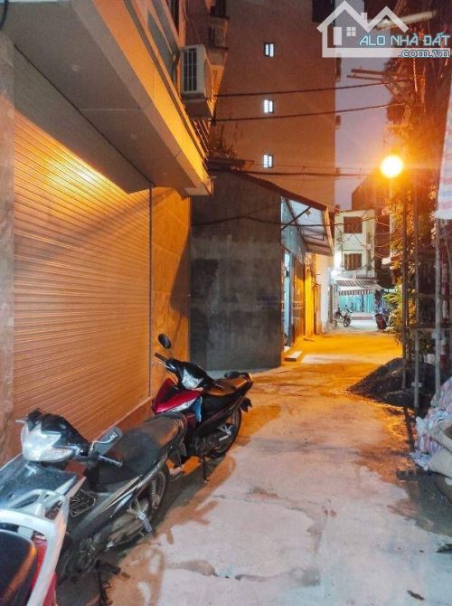 Cực Ngon! Bán Nhà Trần Cung -Bắc Từ Liêm - Lô Góc- Gần Phố- 52M2- 5Tầng -Mt6.5m -11Tỷ Hơn - 12