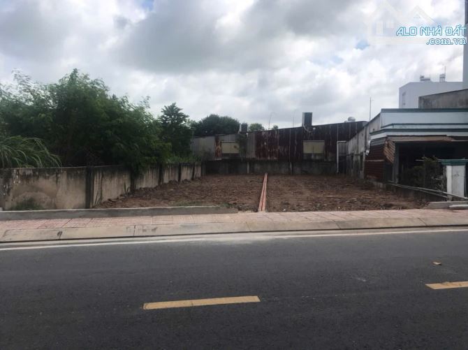 Bán gấp. Đất mặt tiền. Vị trí đẹp KD buôn bán đỉnh Trần Thị Bốc. SHR full thổ - 2