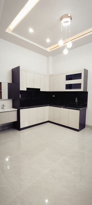 Nhà 3 tầng xây mới đẹp ngõ to đườn Liên Hà 1 ngay sát đô thị Mỹ Trung - BV 700 giường, tp - 11