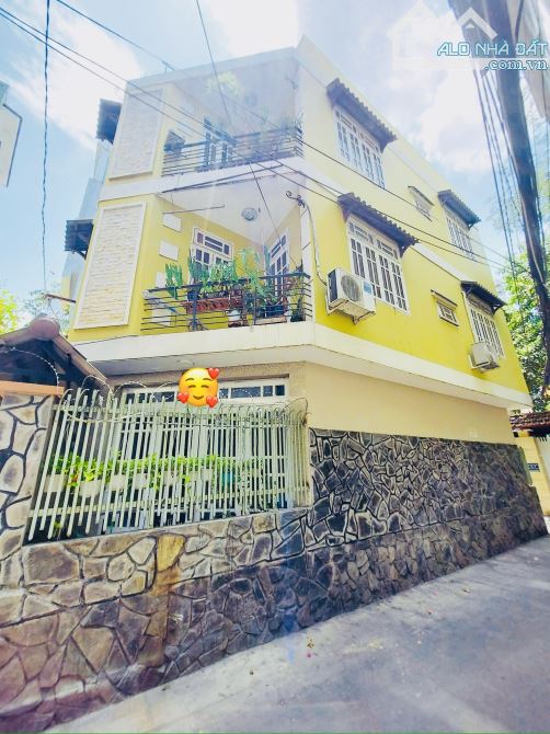 HẼM XE TẢI BỰ NHỨT TRỤC KHÁNH HỘI KHÁNH HỘI THÔNG SANG ĐƯỜNG SỐ KHÔNG QUY HOẠCH KHÔNG LỘ G - 2