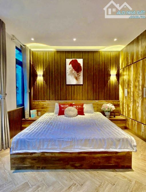 B.án nhà hơn 8 tỷ, ô tô đỗ, ra vào, diện tích 40m2 - 2