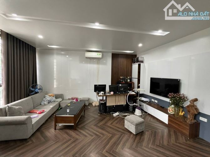 Bán nhà Xuân Phương, 62m2, 5 tầng, gần phố, ô tô vào nhà, giá nhỉnh 10 tỷ. - 2