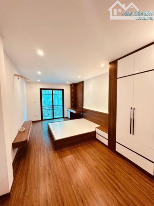 BÁN NHÀ ĐẠI TỪ HỒ LINH ĐÀM 42M2 6 TẦNG MT 4M THANG MÁY NHÀ MỚI Ở LUÔN - 2